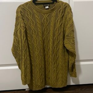 One size womens knit sweater- oversized look. Fits like a large
